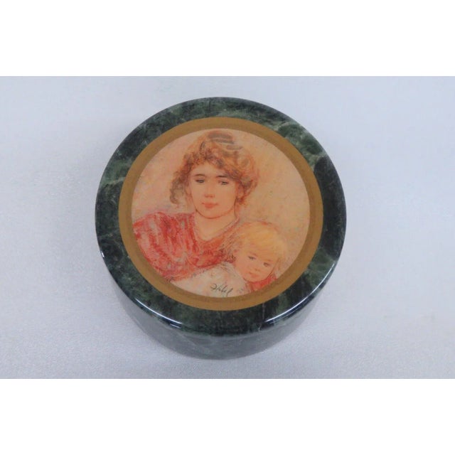 Edna Hibel Green Marble Mother and Child Cameo Trinket Box For Sale - Image 10 of 12
