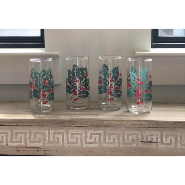 The holidays are just around the corner and these vintage glasses are the perfect size to fill with a “Present” Day juice...