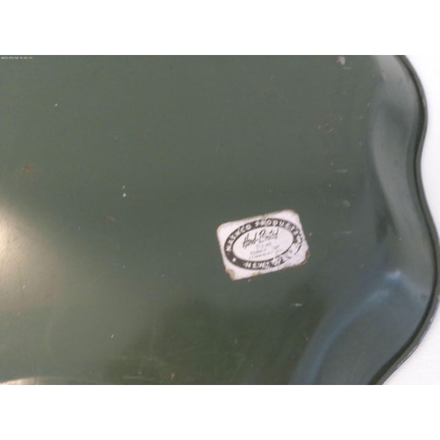 1960s Large Mid-Century Nasco Products Dark Green Floral Tole Painted Metal Tray For Sale - Image 5 of 5