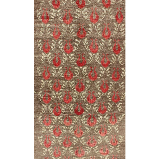 All-Over Latticework Design Vintage Turkish Tulu Rug For Sale - Image 4 of 7