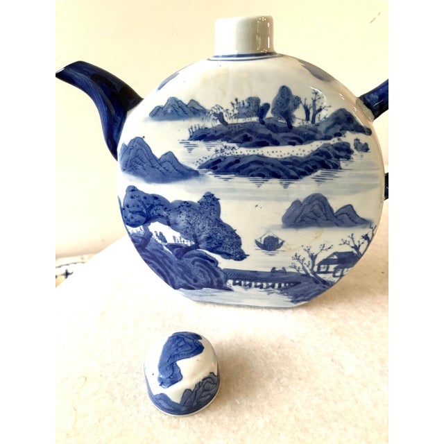 1990s Large Vintage Porcelain Blue Willow Teapot For Sale - Image 5 of 5