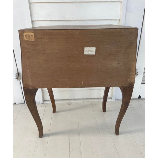 Italian Mid 20th Century Italian Parquetry Bombe Commodino For Sale - Image 3 of 7