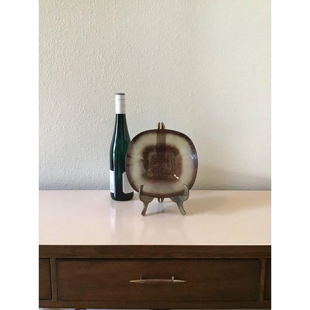 Mid-Century Modern Vintage Maurice Heaton Mid-Century Modern Fused Glass Plate For Sale - Image 3 of 9