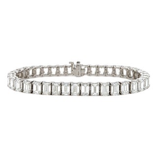 Gia Certified 19.67 Carats Emerald Cut Diamond Tennis Bracelet For Sale