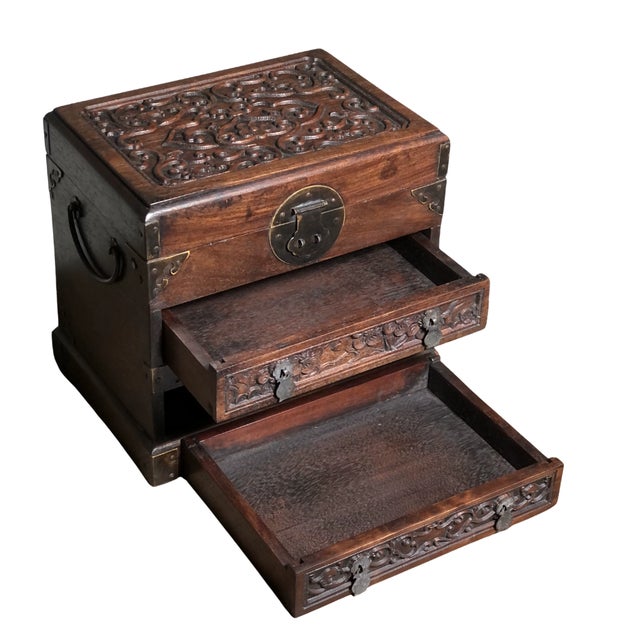 1980s Vintage Carved Huali Wood Two-Drawer Jewelry Box For Sale - Image 4 of 9