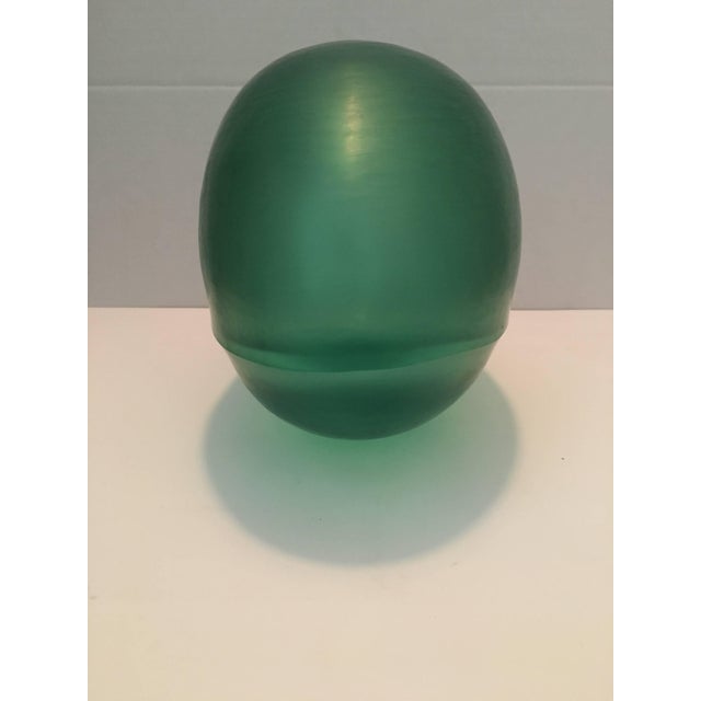 Ben Edols & Kathy Elliott, Masterpiece Contemporary Australian Blown and Carved Glass Sculpture Vase, 2001 For Sale In Miami - Image 6 of 7