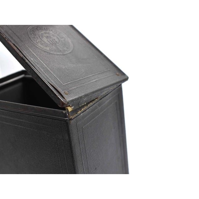 1910's Eastman Kodak No.2A Model C Brownie Box Camera For Sale - Image 11 of 11