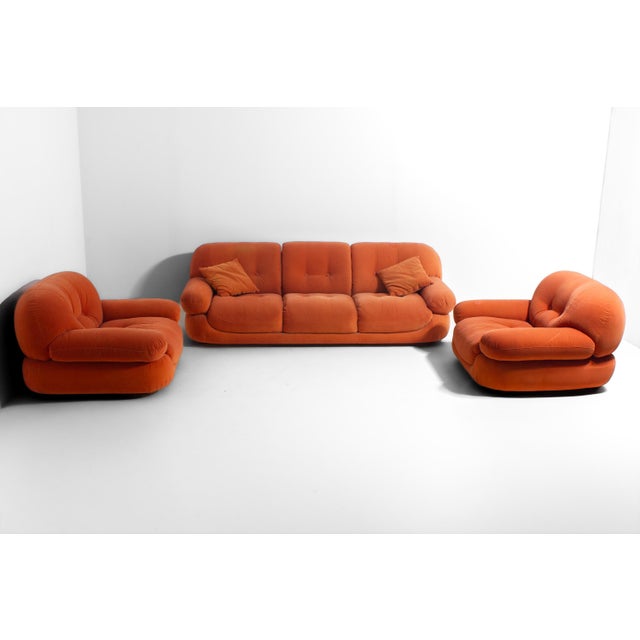 Fabulous 'Sapporo' 3-seater sofa by Mobil Girgi, made in Italy in the 1970s. Low and wide shape with rounded edges and...