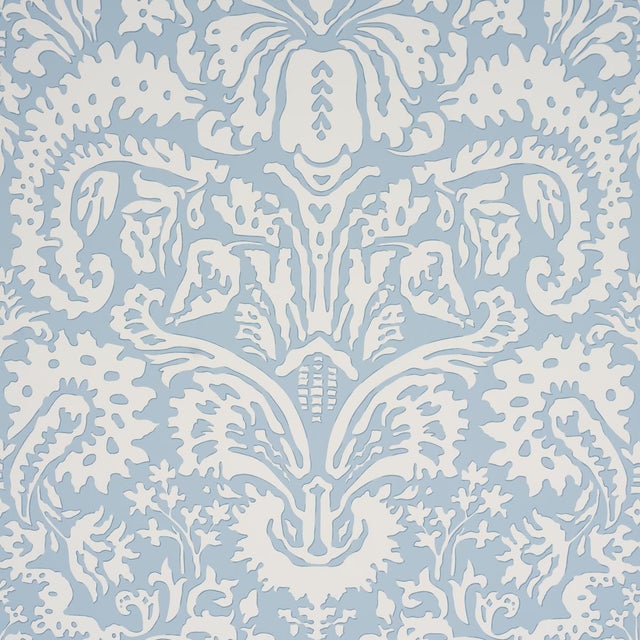 Sample - Schumacher Suffolk Damask Wallcovering In Blue For Sale