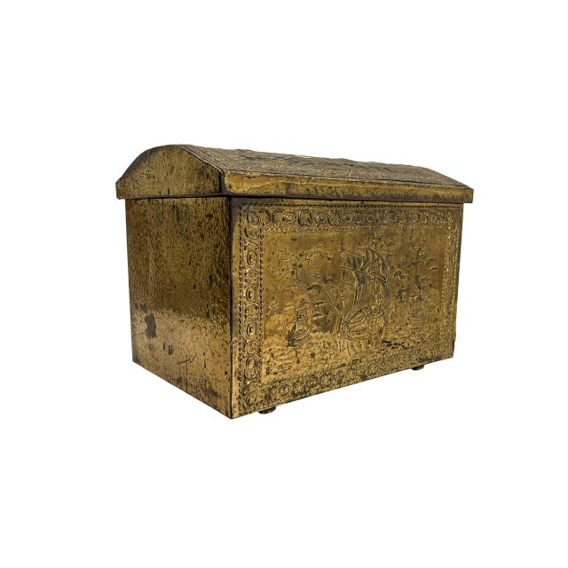 Ornament Embossed Brass Log Box with Nautical Scene, 1920s For Sale - Image 4 of 10