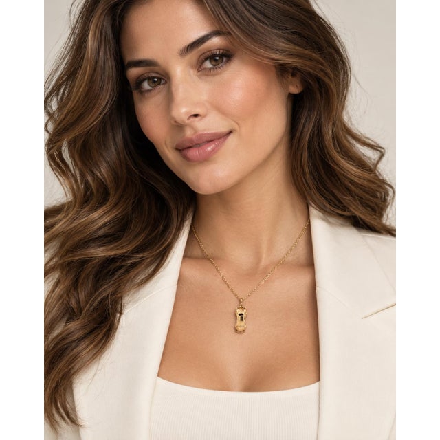 Mid-Century Modern Vintage 14k Yellow Gold Vw Beetle Car Charm Pendant For Sale - Image 3 of 7