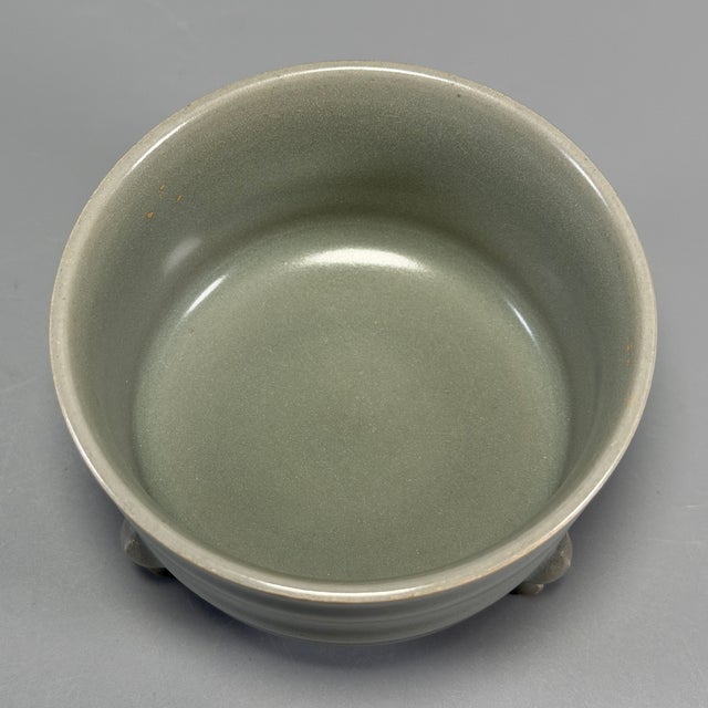 China Vintage Longquan Celadon Ribbed Tripod Incense Burner For Sale - Image 4 of 7