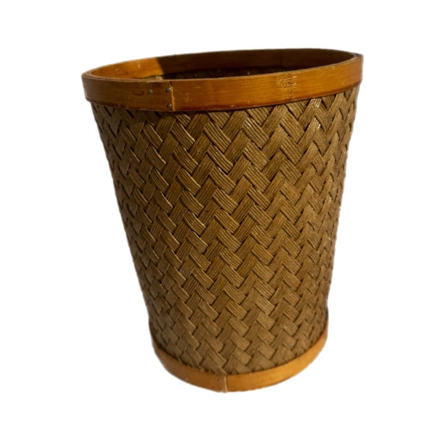 Late 20th Century Late 20th Century Americana Folk Natural Woven Rush and Maple Wastebasket For Sale - Image 5 of 8