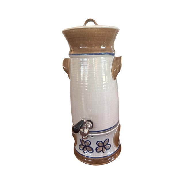 A striking and highly unusual Metlox Poppytrail Bandero beverage dispenser, featuring the well-known Bandero floral motif...