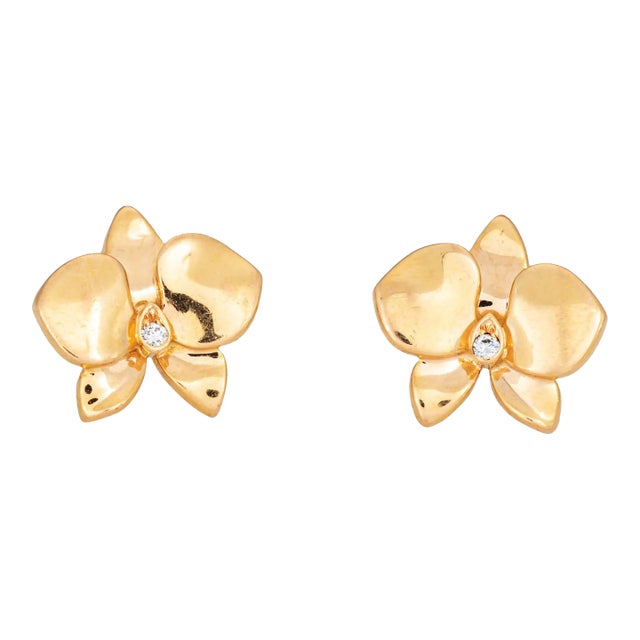 Caresse D’Orchidees Par Cartier Earrings Diamond Studs Estate 18k Yellow Gold- Set of 2 For Sale