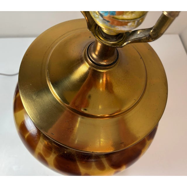 Metal Vintage Hollywood Regency Amber Tortoiseshell Art Glass Lamp — Hand-Blown Murano Style For Sale - Image 7 of 11