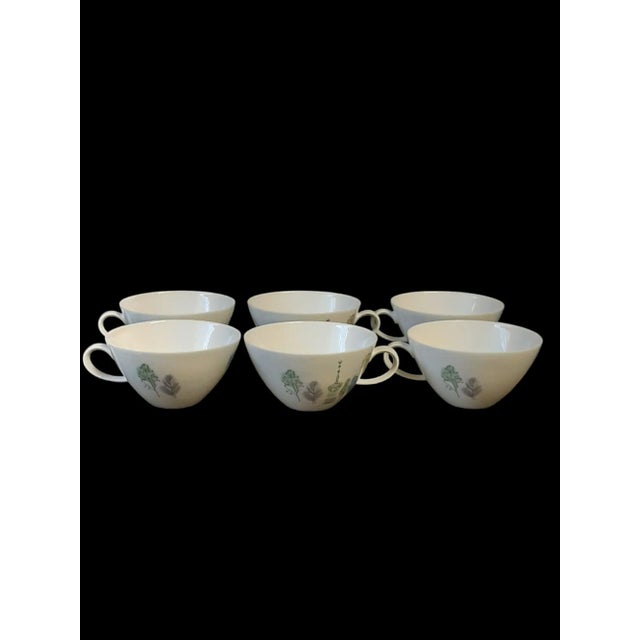Mid 20th Century Rosenthal Elsa Fischer-Treyden Cups, Saucers and Crumpet Plates- 18 Pieces For Sale In West Palm - Image 6 of 10