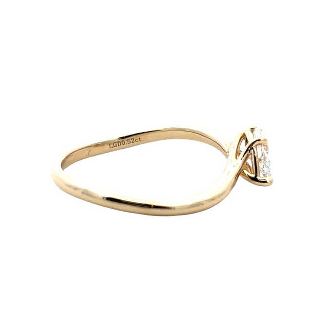 Modern 14k Yellow Gold 0.52 Carat Weight Marquise Diamond Ring, Size 6.5 For Sale - Image 3 of 5