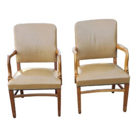 Example of Gunlocke Seating