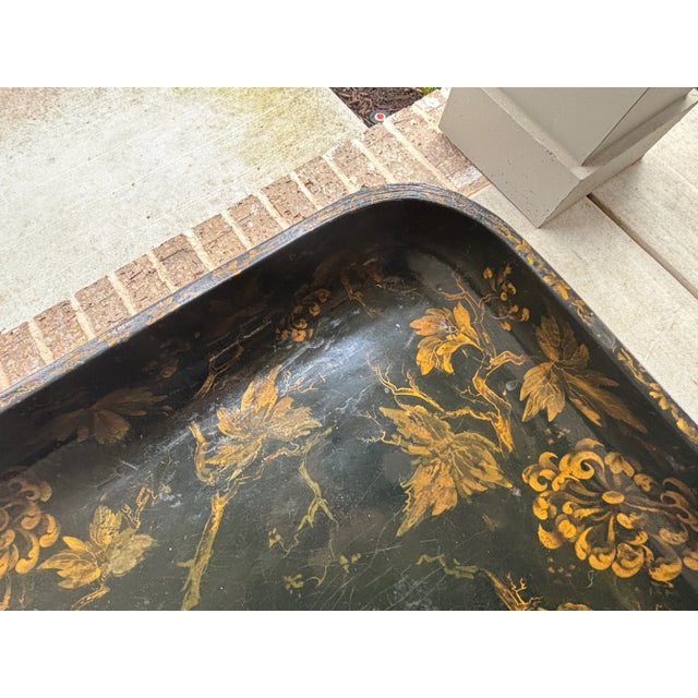 19th Century English Paper Mache Tray Table on Faux Bamboo Stand / Chinoiserie Style Coffee Table in Black and Gold For Sale In Little Rock - Image 6 of 18