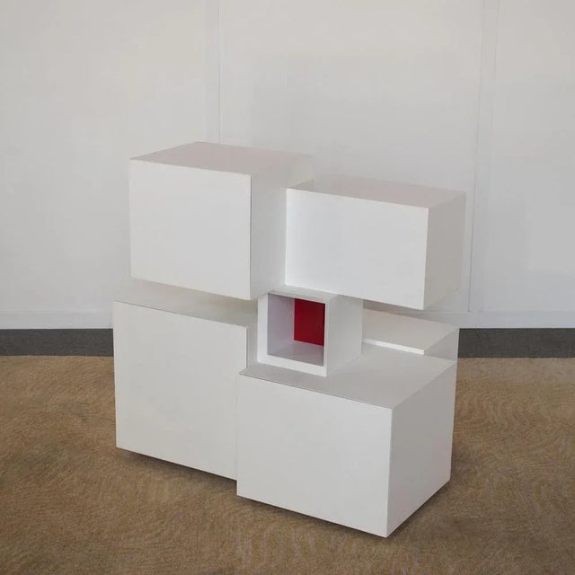 1970s Centre Piece Storage Unit in White Lacquered Wood with Red Central Insert in the style of Designer Ludovico Acerbis, 1970s For Sale - Image 5 of 12
