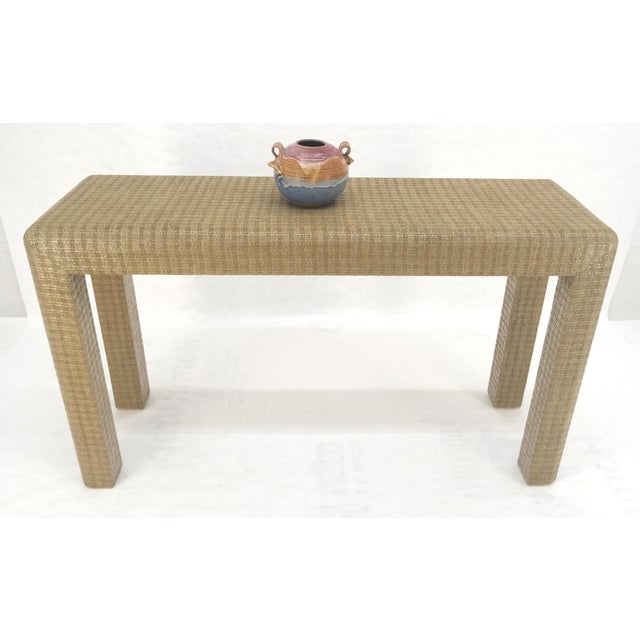 lacquered Grass Cloth Mid Century c1970s Console Sofa Table MINT For Sale - Image 10 of 13