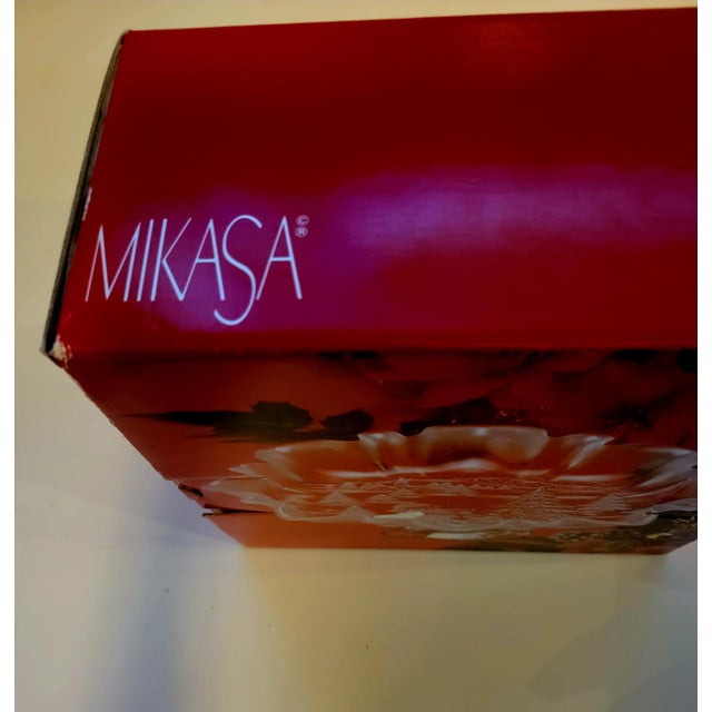 Transparent Mikasa Christmas Story Pedestal Footed Bon Bon Compote/Bowl Dish Vintage Made in Germany For Sale - Image 8 of 8