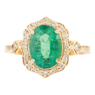 Estate 1.69 Ct Emerald & Diamond Halo 14k Yellow Gold Cocktail Ring Size 6.5 For Sale