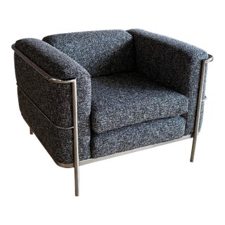 Jack Cartwright Lc2 Chair Reupholstered in Crypton For Sale
