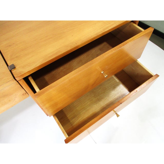 Rare Paul McCobb Planner Group 4 Pc. Vanity Set With Chair by Winchendon Furniture For Sale In Cincinnati - Image 6 of 18