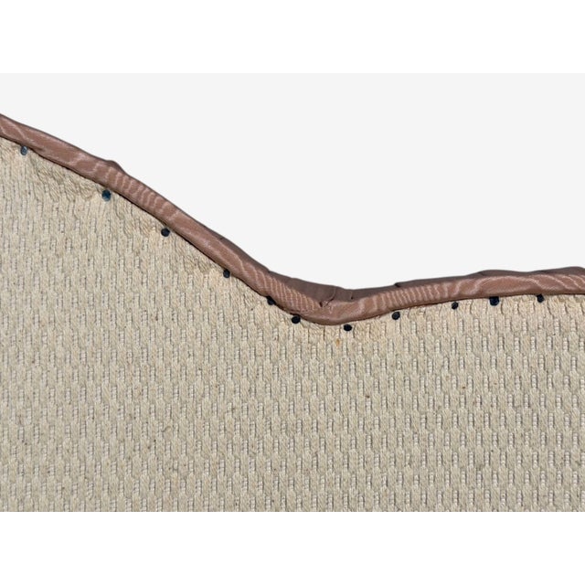 Pink Traditional, Kingsize Tufted Headboard, Scalamandré Pink Silk, Usa, 1960s For Sale - Image 8 of 8
