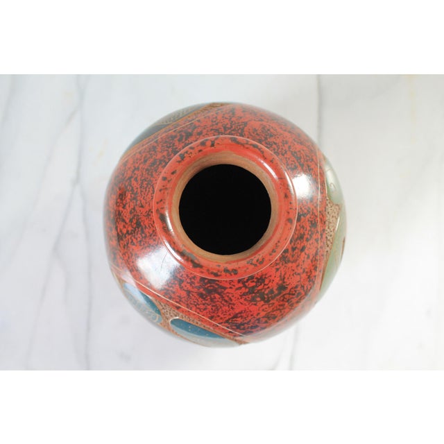 Ceramic Folk Art Nicaraguan Artisan Pottery Vase W/ Turtle Motif For Sale - Image 7 of 11