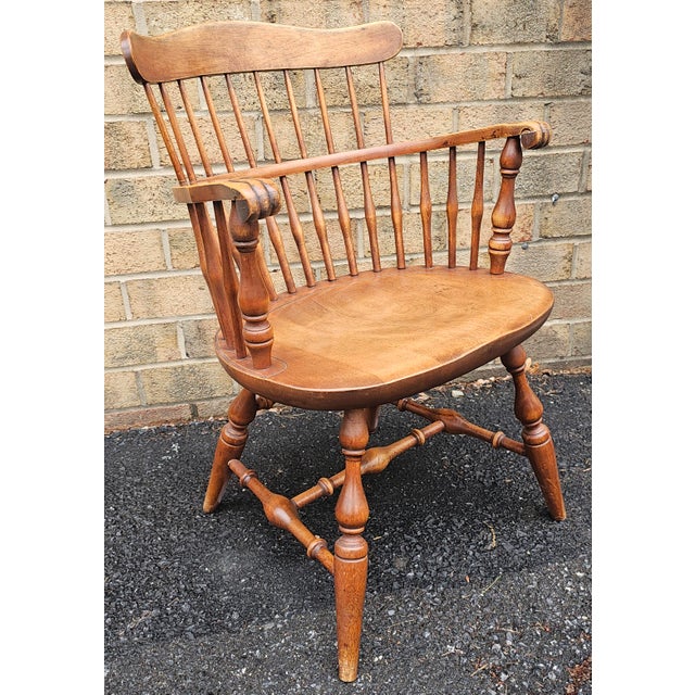 English Mid-Century Nichols and Stone Maple Comb Back Maple Windsor Armchair For Sale - Image 3 of 8