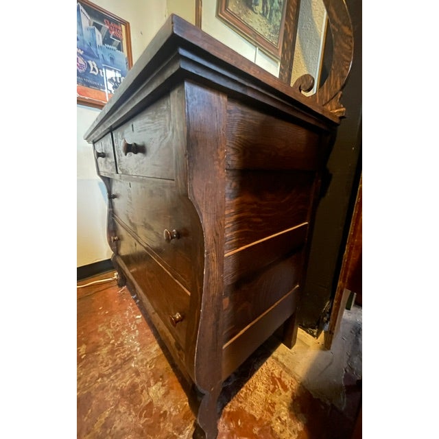Early 20th Century Early 20th Century Oak Dresser With Pivoting Mirror For Sale - Image 5 of 7