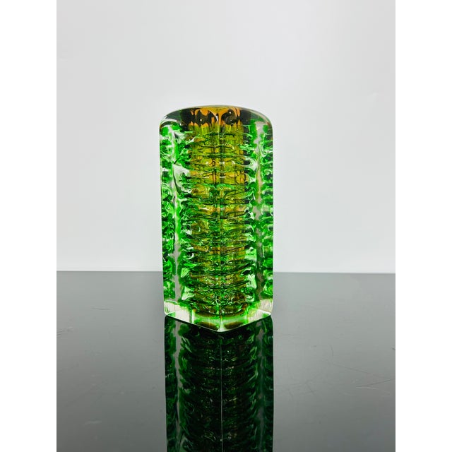 1960s Model 6860/18 Topaz and Uranium Art Glass Vase by František Vízner for Škrdlovice, Czechoslovakia, 1960s For Sale - Image 5 of 14