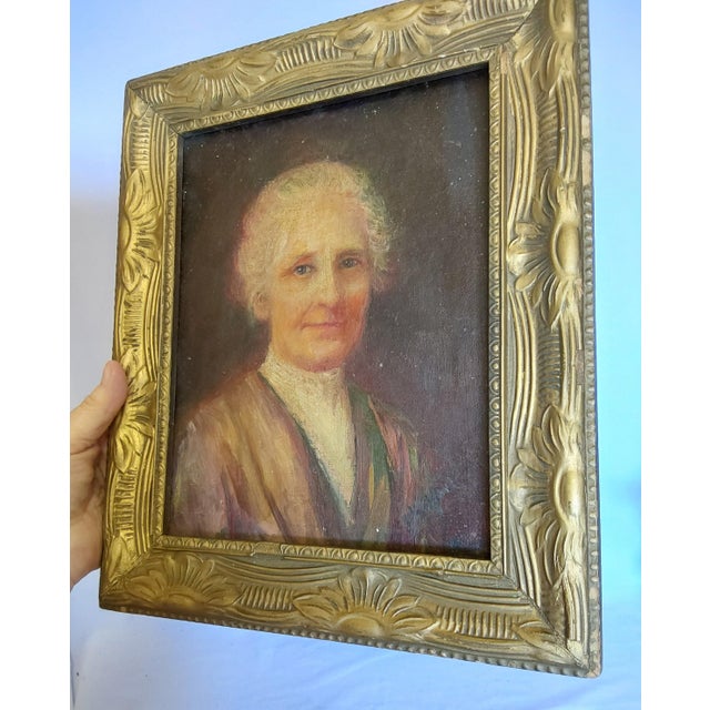 Victorian Antique Oil Painting, Portrait of a Lady With White Hair, Carved Frame For Sale - Image 3 of 6