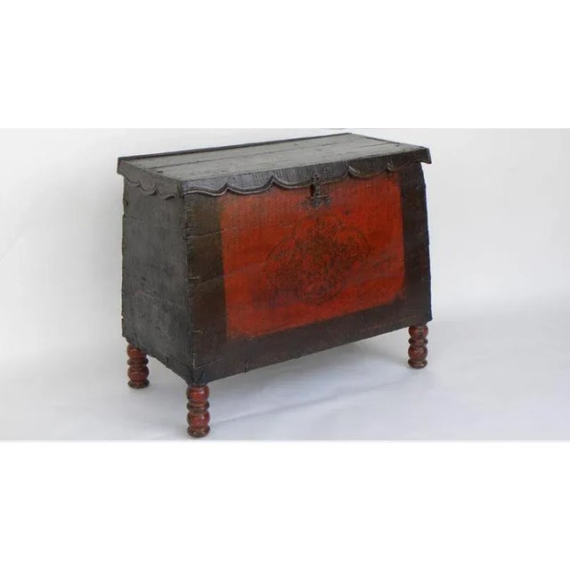 Late 18th Century Panted Wooden Truck From Tibet For Sale - Image 10 of 10