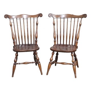 Late 20th Century Pair of Willett Solid Marbelhead Cherry Fan Back Windsor Chairs Made in Usa For Sale