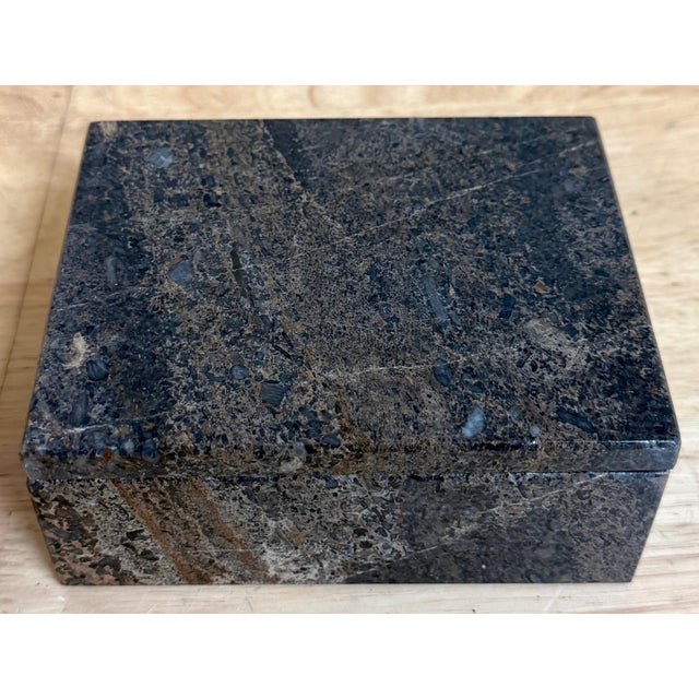 Mid 19th Century Italian Fossil Marble (Lumachella) Specimen Stone Box, Circa 1960s For Sale - Image 5 of 9