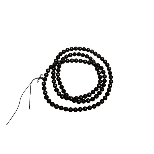 Crafted from genuine patterned wood, this stunning long rosary chain is a beautiful accessory for daily wear. The smooth,...