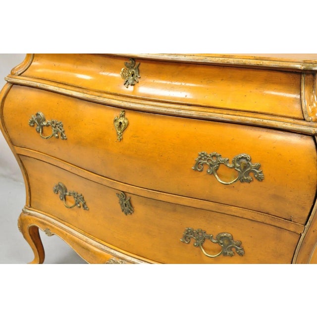 Rococo Antique Italian Rococo Louis XV Orange Painted Bombe Commode Chest of Drawers For Sale - Image 3 of 16