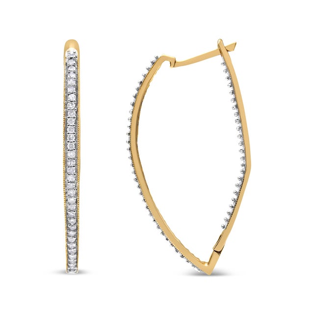 Contemporary 10k Yellow Gold Round Cut Diamond Earrings (1 cttw, I-J Color, I2-I3 Clarity) For Sale - Image 3 of 6