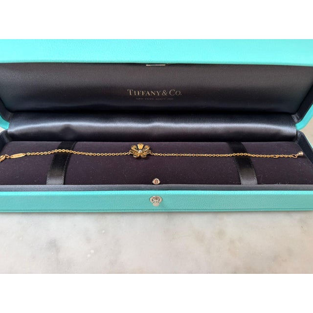 Metal Tiffany & Co. 18ct Yellow Gold Daisy Bugs Charm Bracelet 18cm 3.35g For Sale - Image 7 of 8