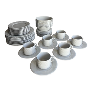 Vintage Farberware Trellis Dinnerware Set - Rare in Large Quantities and Discontinued - 44 Piece