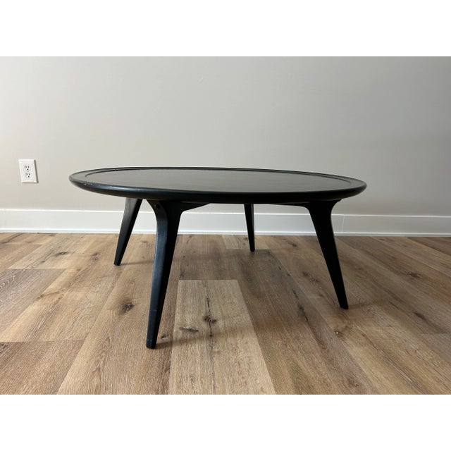 Wood 1960s John Van Koert for Drexel Profile Collection Round Coffee Table – Vintage Mid-Century Modern Black Lacquer Cocktail Table For Sale - Image 7 of 12