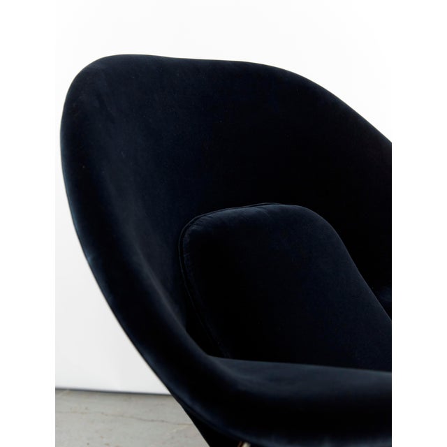 Womb Chair by Eero Saarinen for Knoll International For Sale - Image 12 of 18