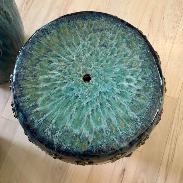 1980s Curated Designer Set of 3 Large Teal Drip-Glazed Chinese Ceramic Garden Stools With Raised Garland Motif For Sale - Image 5 of 12