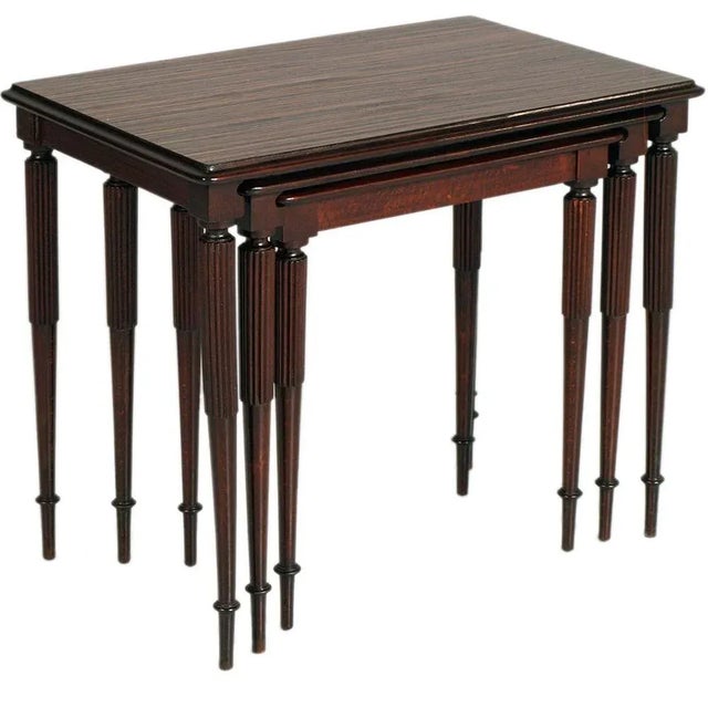 Coffee Nesting Tables in Ebony Macassar by Paolo Buffa for La Permanente Mobili Cantù, 1950s, Set of 3 For Sale - Image 6 of 8