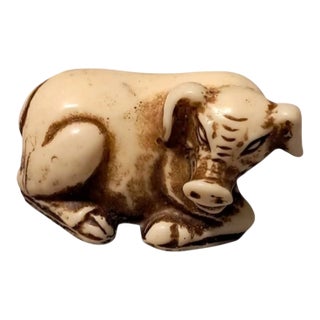 Antique Chinese Ivory Netsuke Pig - Ming/Quing Dynasty For Sale