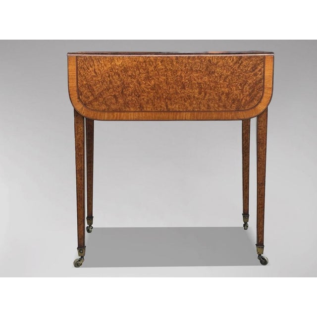 George III Amboyna Inlaid Pembroke Table, 1790s For Sale - Image 13 of 18